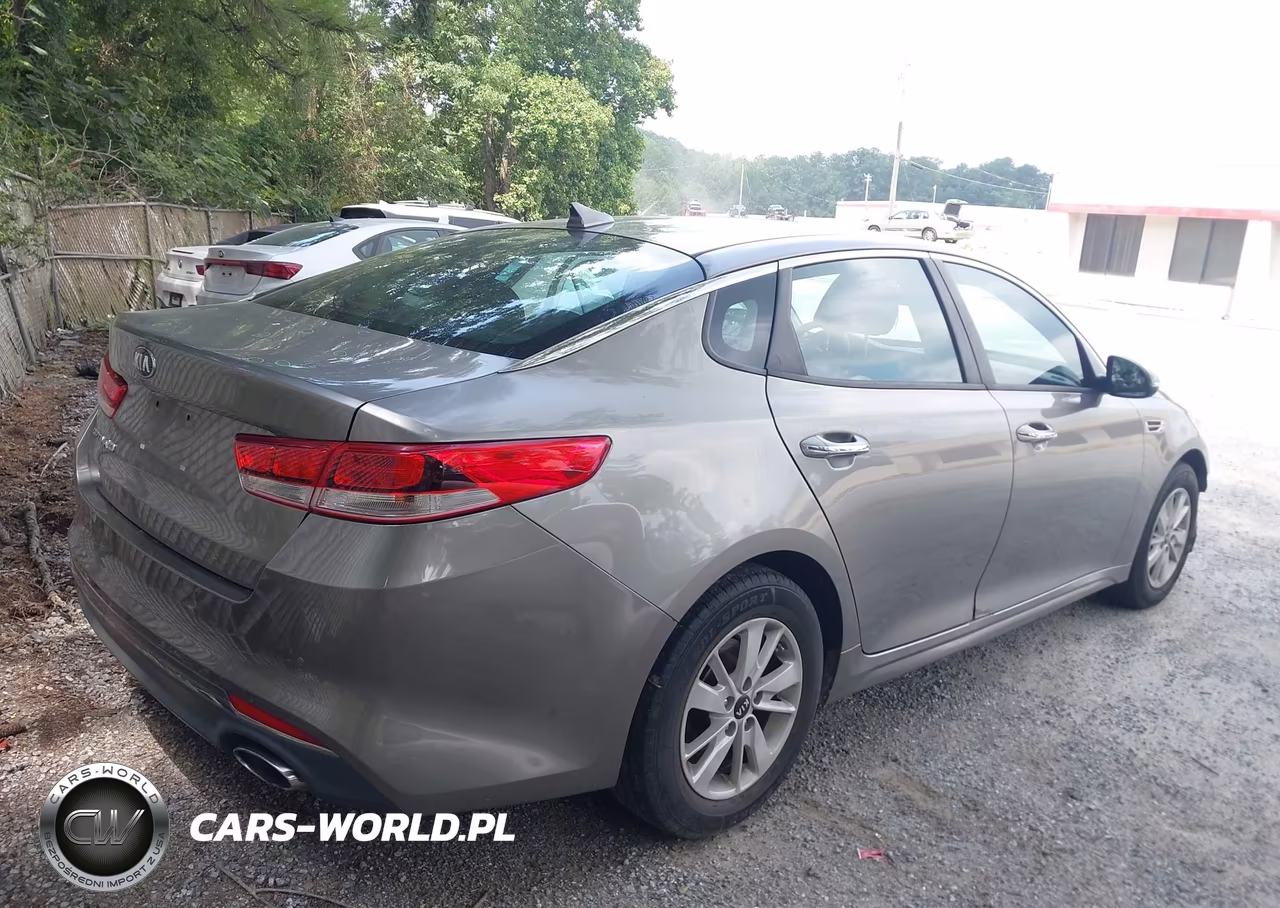 2017 Kia Optima Lx VIN:5XXGT4L30HG128414 - 4