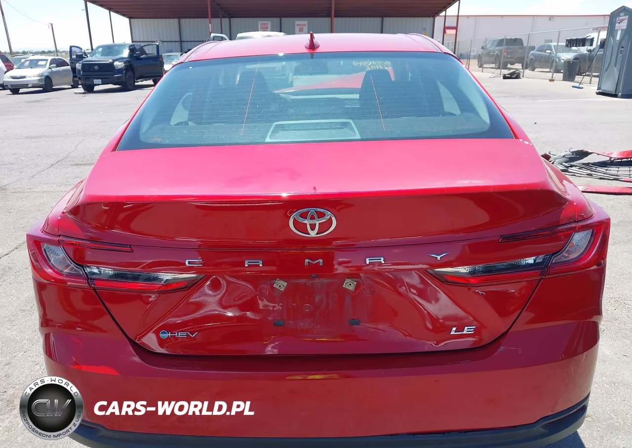 2025 Toyota Camry Le VIN:4T1DAACK9SU051330 - 17