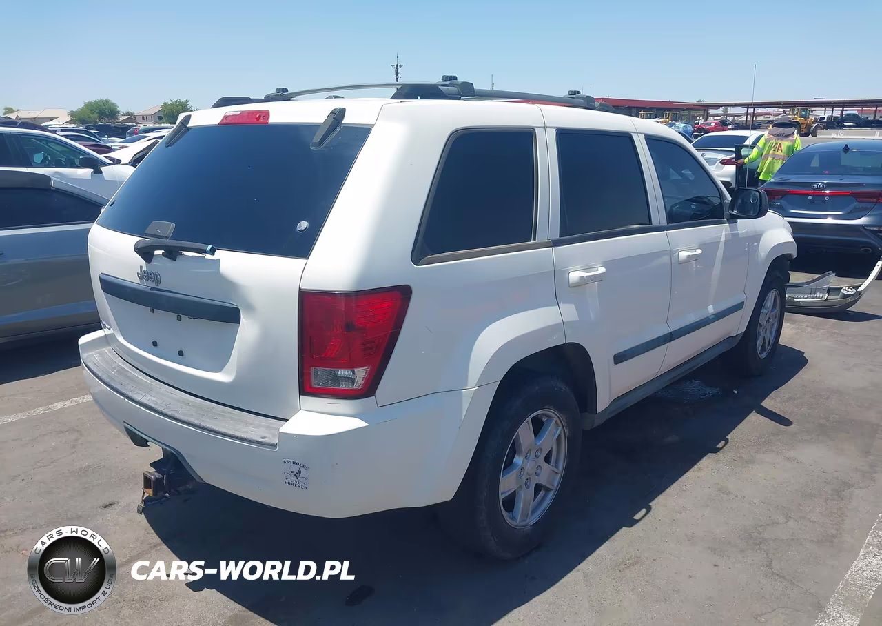 2007 Jeep Grand Cherokee Laredo VIN:1J8GS48K17C649944 - 4