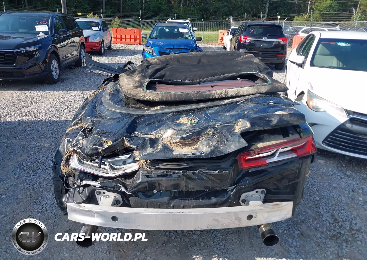 2018 Chevrolet Camaro 1Ss VIN:1G1FF3D74J0119228 - 16