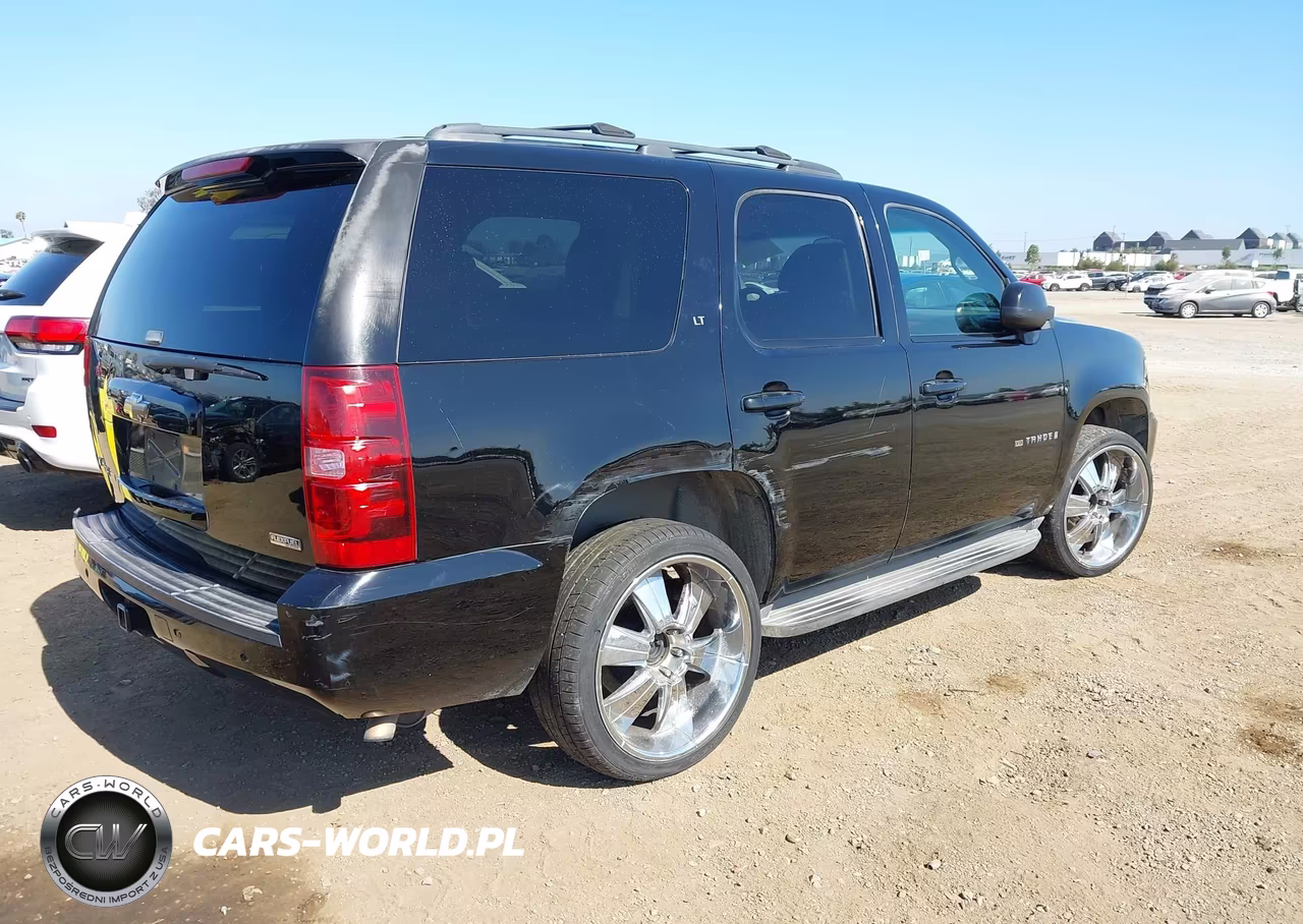 2009 Chevrolet Tahoe Lt2 VIN:1GNEC23339R268832 - 4