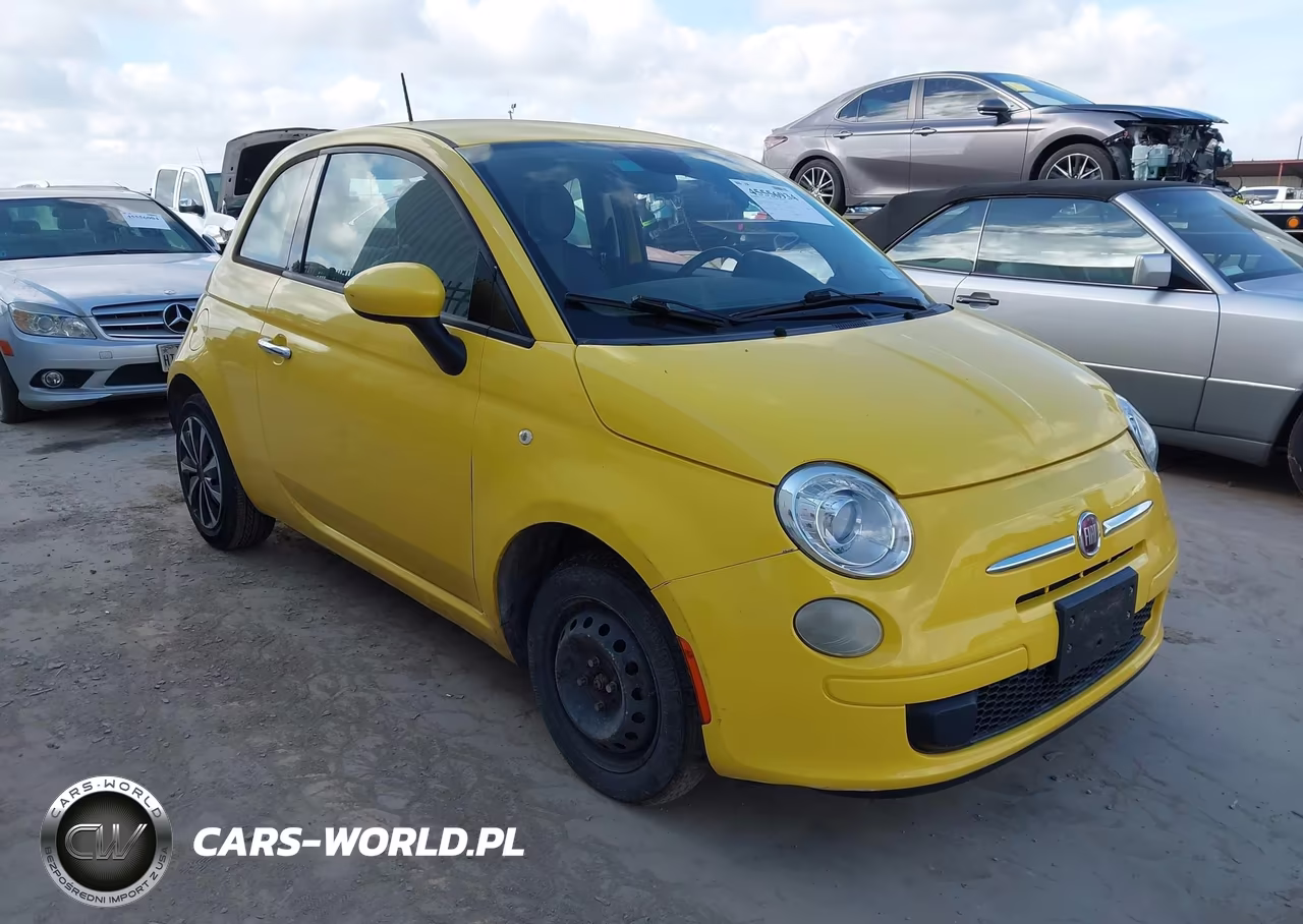 2015 Fiat 500 Pop – zdjęcie 1 z 11