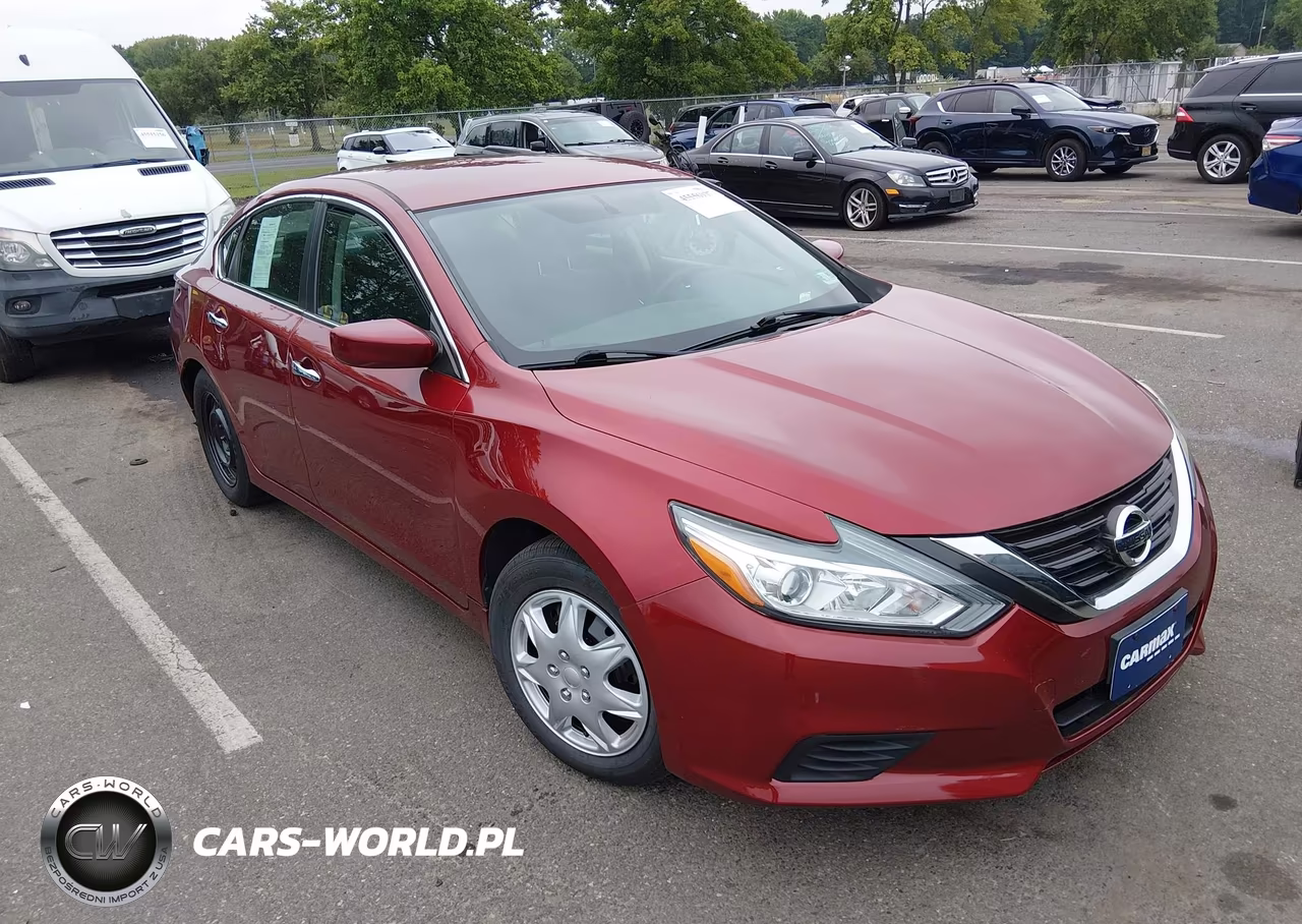 2018 Nissan Altima 2.5 S – zdjęcie 1 z 17