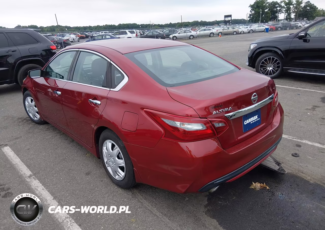 2018 Nissan Altima 2.5 S VIN:1N4AL3AP2JC103337 - 3