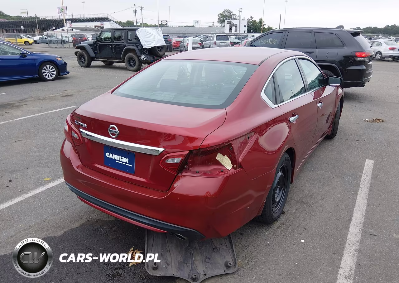 2018 Nissan Altima 2.5 S VIN:1N4AL3AP2JC103337 - 4