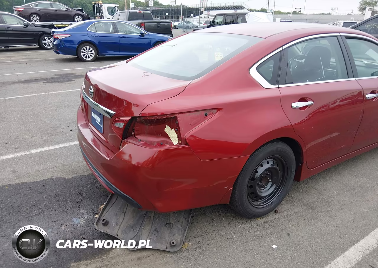 2018 Nissan Altima 2.5 S VIN:1N4AL3AP2JC103337 - 6