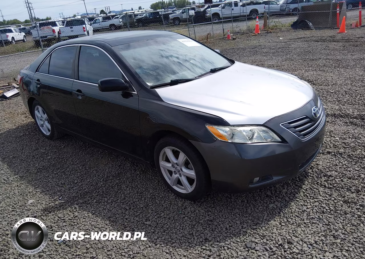 2009 Toyota Camry Xle V6 – zdjęcie 1 z 12