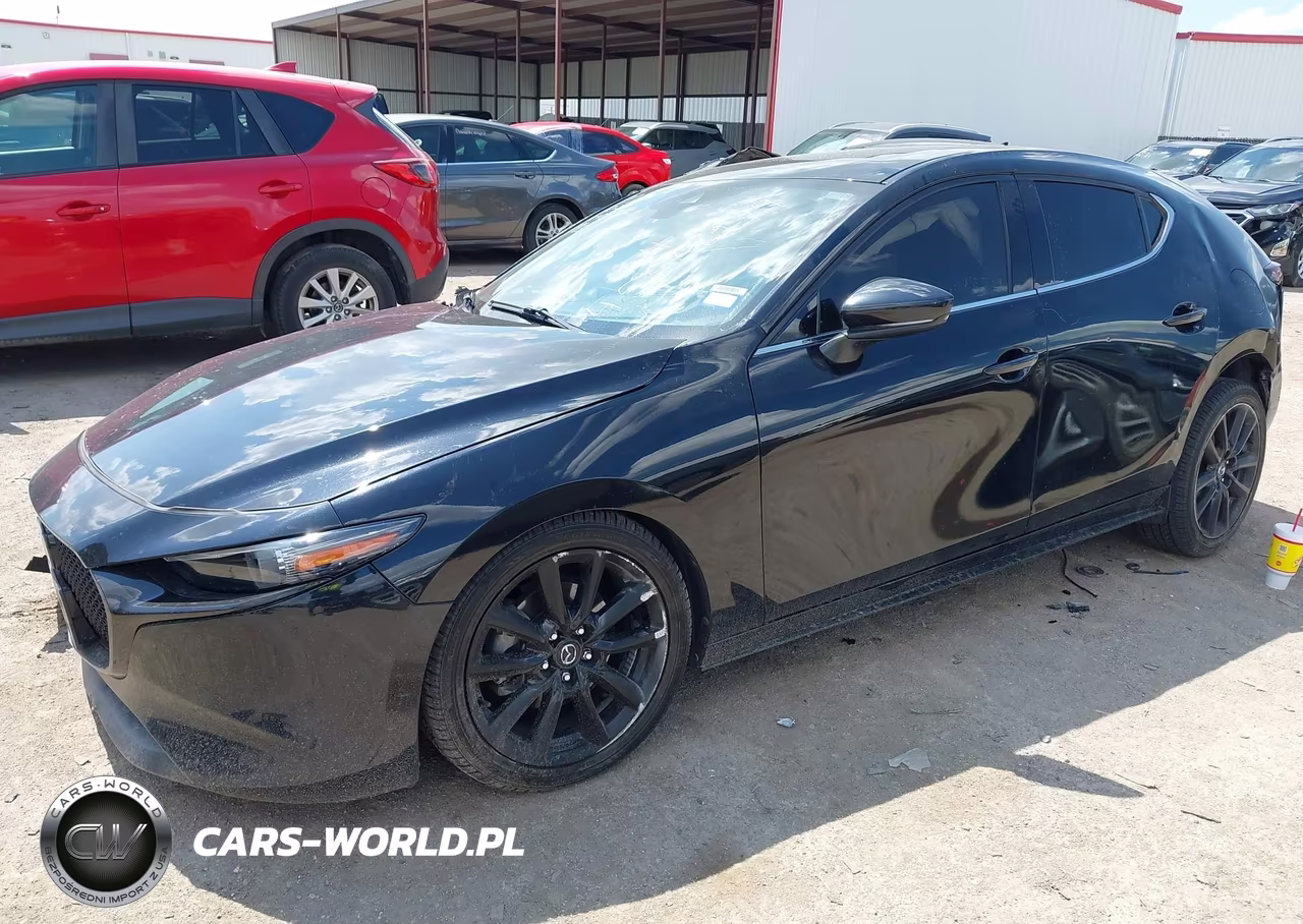 2021 Mazda Mazda3 Premium VIN:JM1BPBML2M1307965 - 2