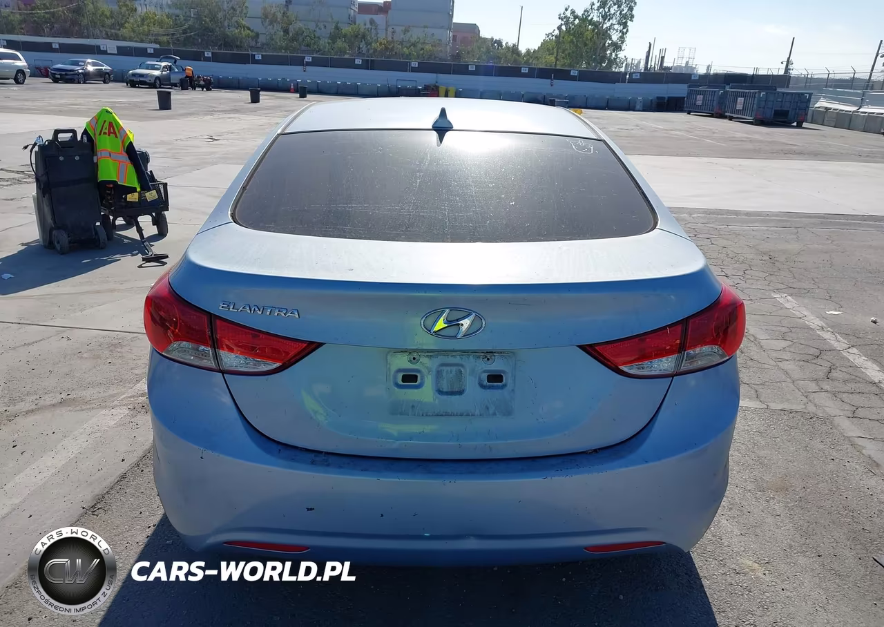 2013 Hyundai Elantra Gls VIN:KMHDH4AE0DU689723 - 17