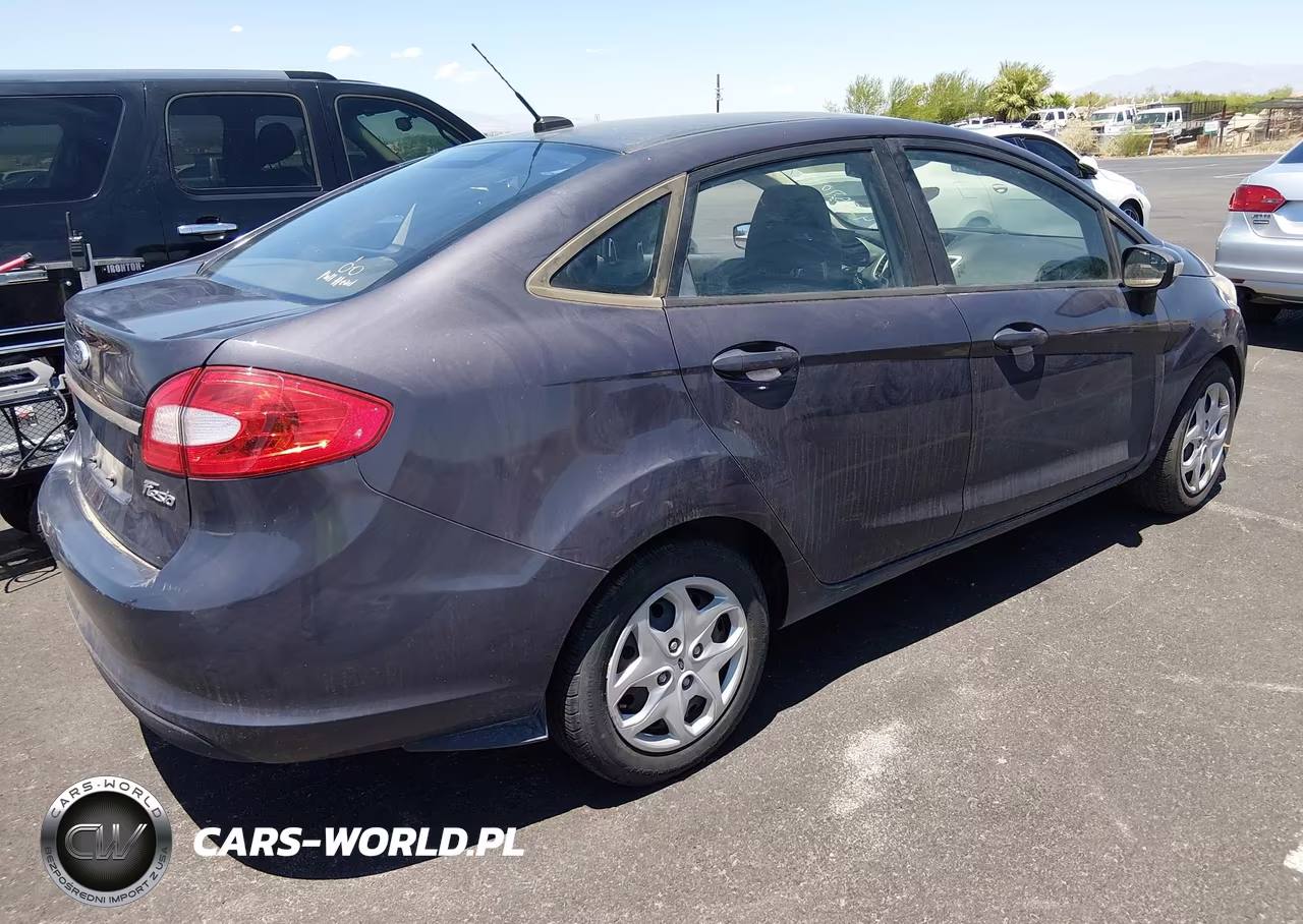 2013 Ford Fiesta Se VIN:3FADP4BJ5DM195158 - 4