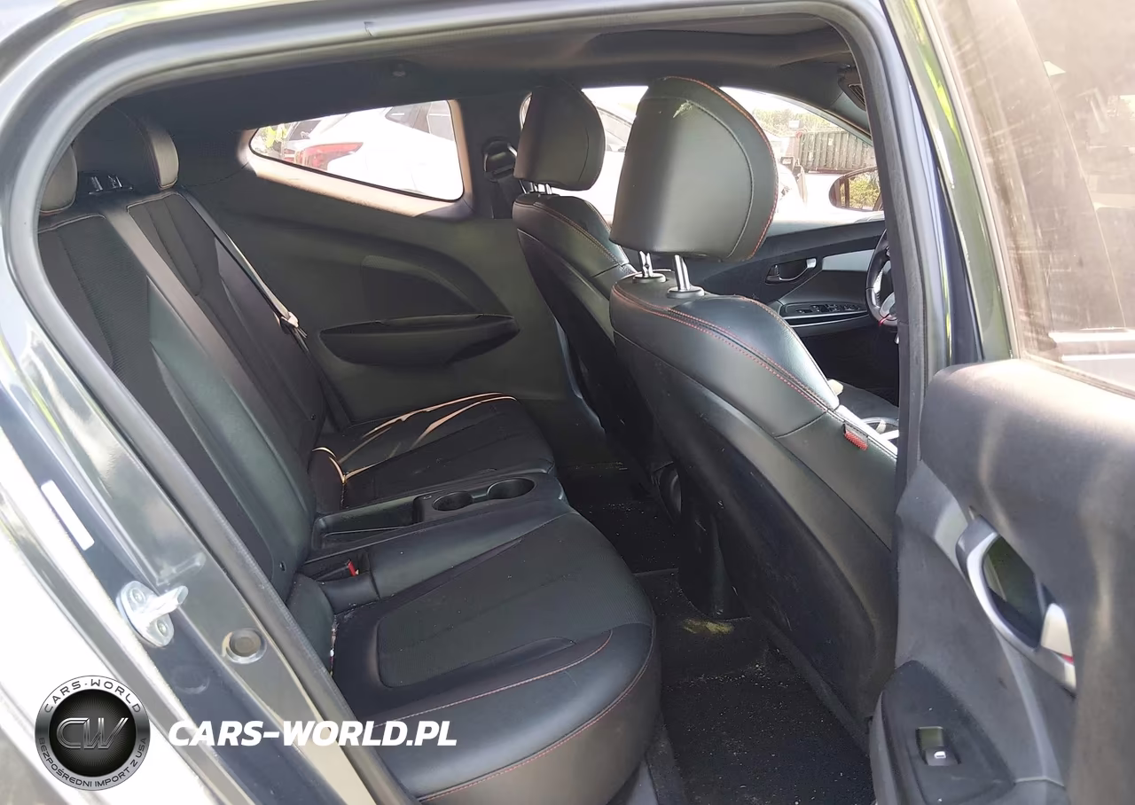 2019 Hyundai Veloster 2.0 Premium VIN:KMHTG6AFXKU005714 - 8