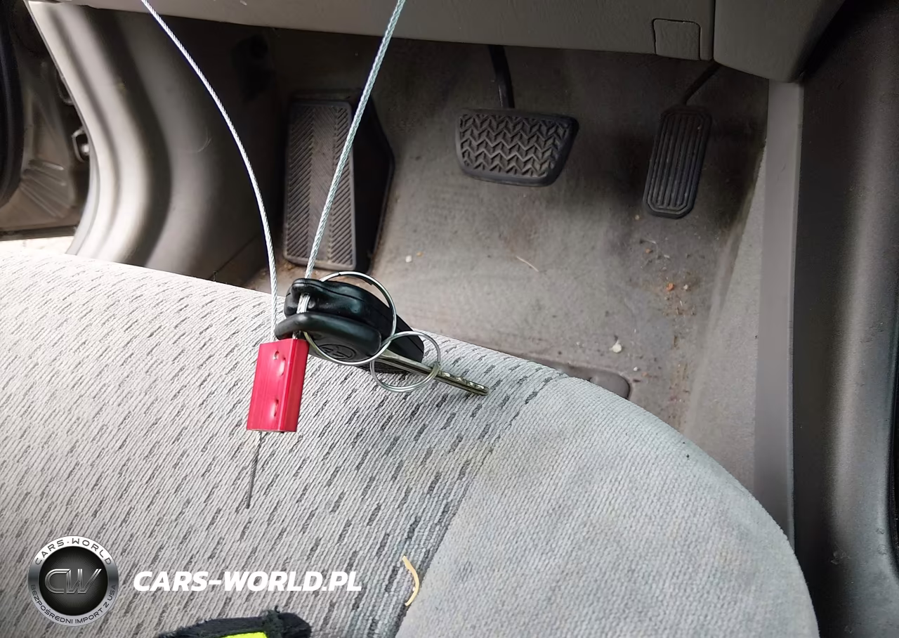 2004 Toyota Camry Le VIN:4T1BE32K34U839676 - 11