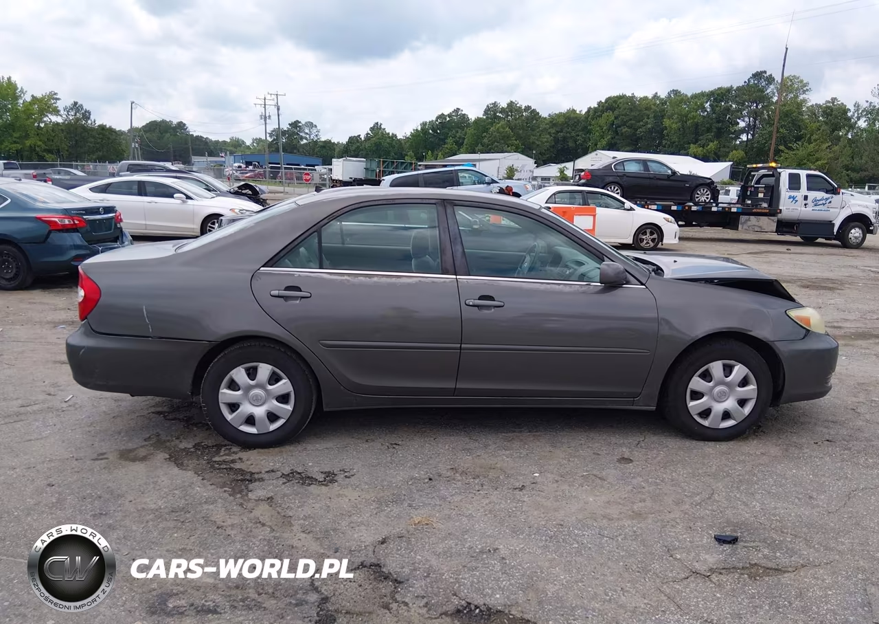2004 Toyota Camry Le VIN:4T1BE32K34U839676 - 13