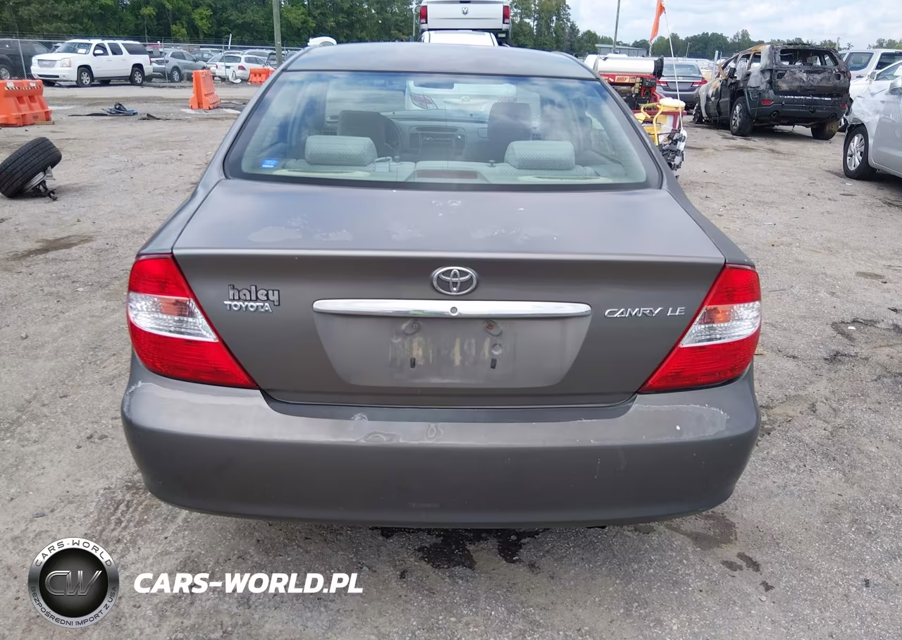 2004 Toyota Camry Le VIN:4T1BE32K34U839676 - 16