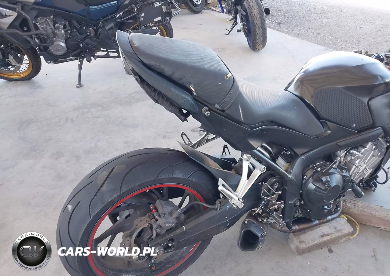 2014 Honda Cbr650 F VIN:MLHRC7400E5000055 - 4