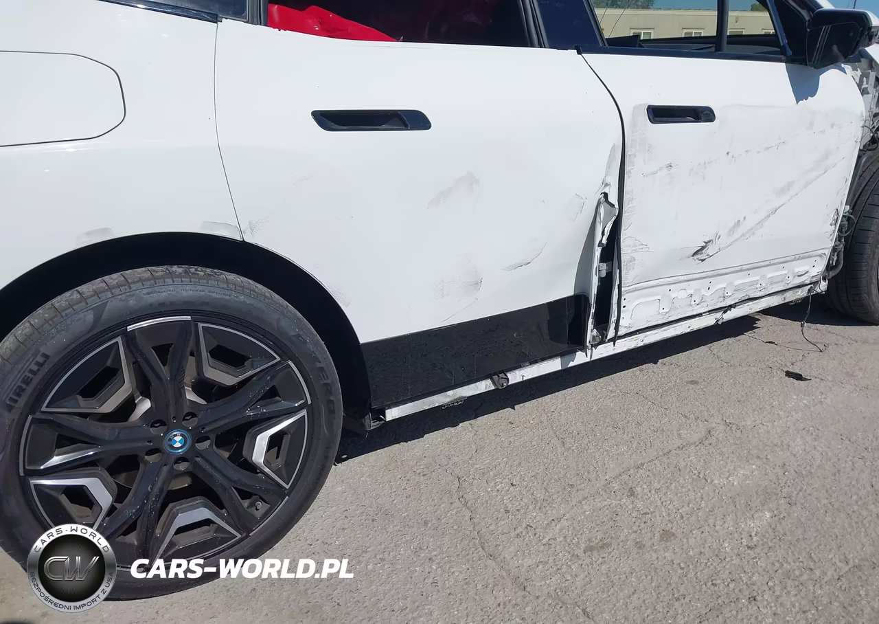 2024 BMW Ix xDrive50 VIN:WB523CF09RCP83240 - 21