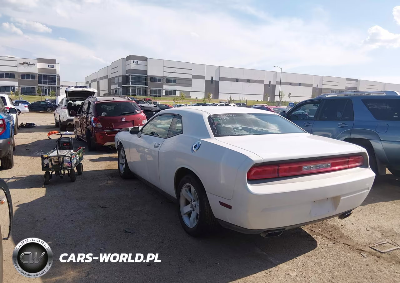 2013 Dodge Challenger Sxt VIN:2C3CDYAG3DH641242 - 3