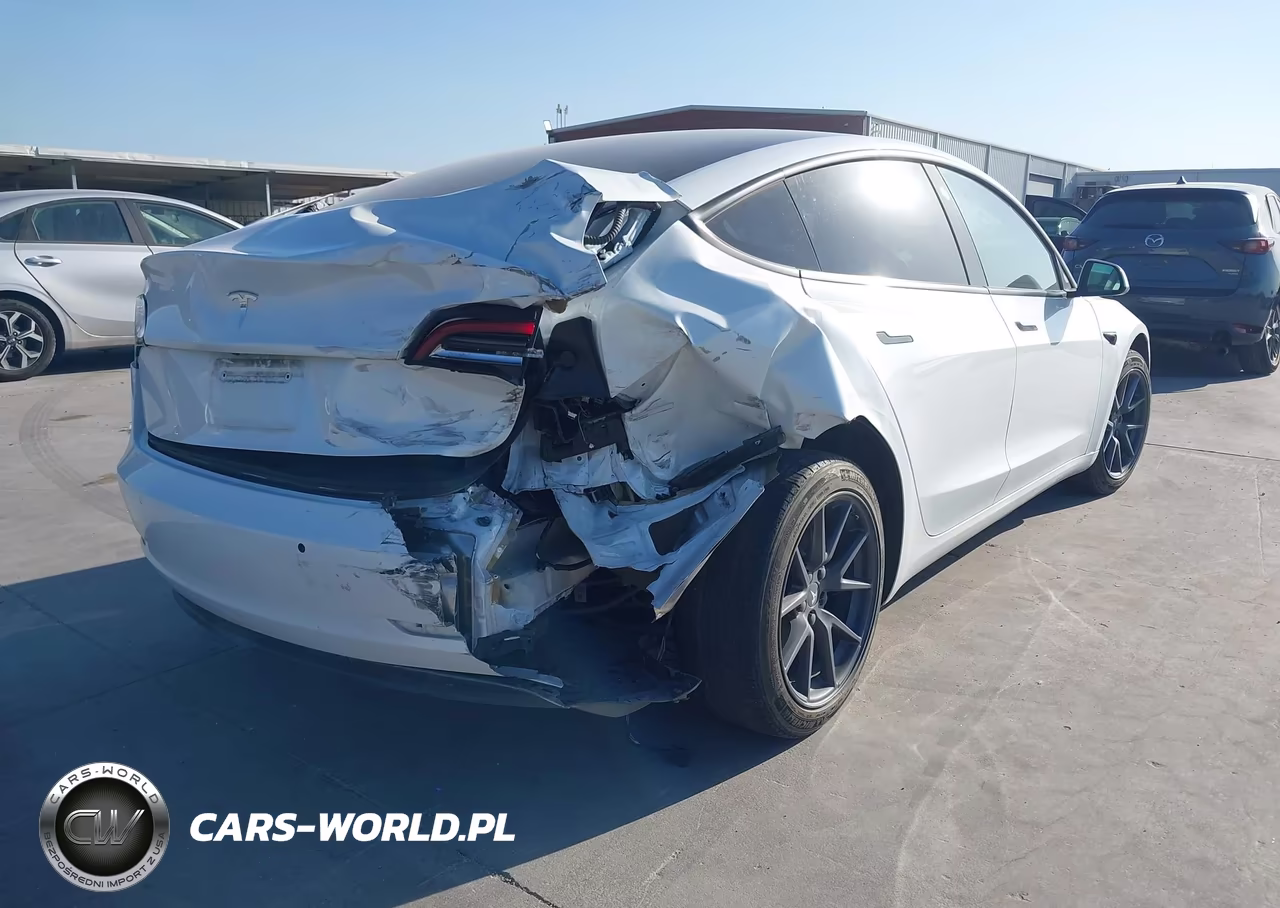 2021 Tesla Model 3 Standard Range Plus Rear-Wheel Drive VIN:5YJ3E1EA2MF917325 - 4