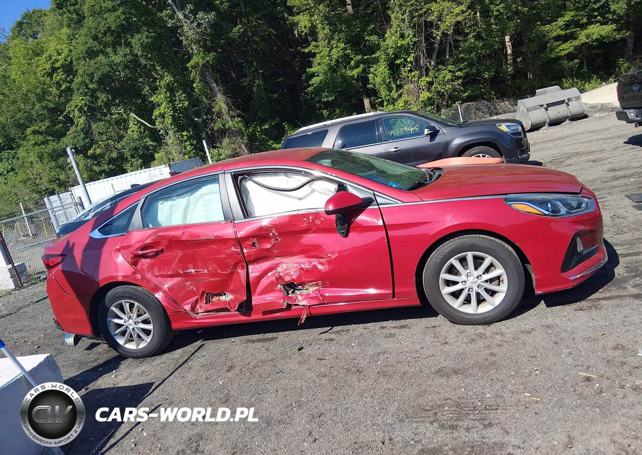 2018 Hyundai Sonata Se VIN:5NPE24AF3JH682984 - 13