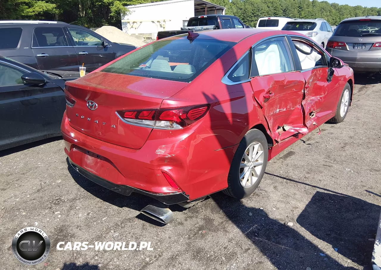2018 Hyundai Sonata Se VIN:5NPE24AF3JH682984 - 4