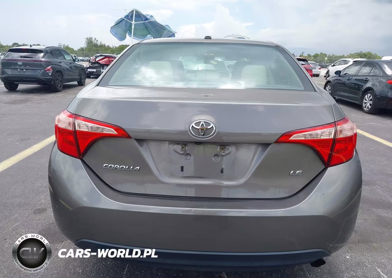 2017 Toyota Corolla Le VIN:2T1BURHE8HC754279 - 17