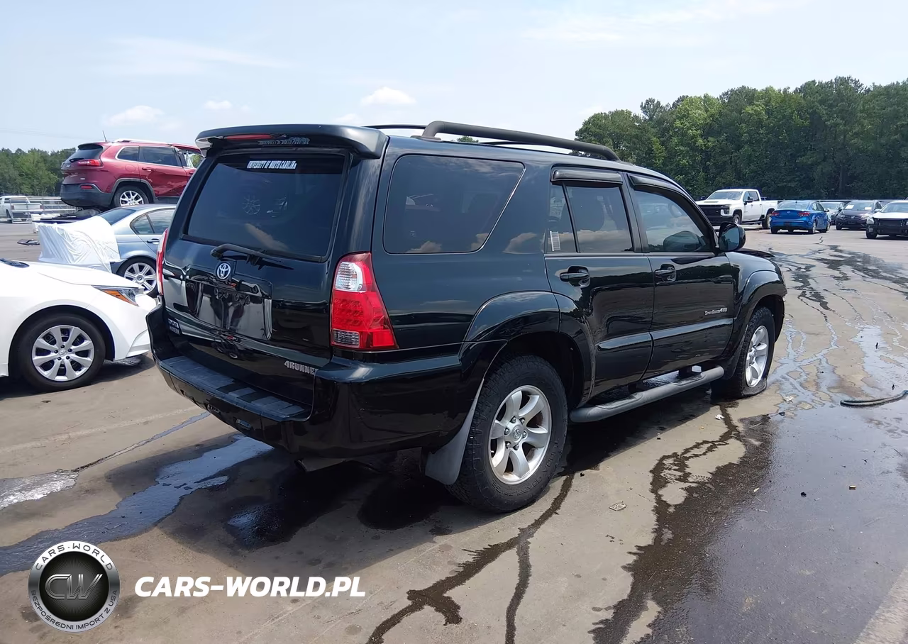 2007 Toyota 4Runner Sport V6 VIN:JTEBU14R678104267 - 4