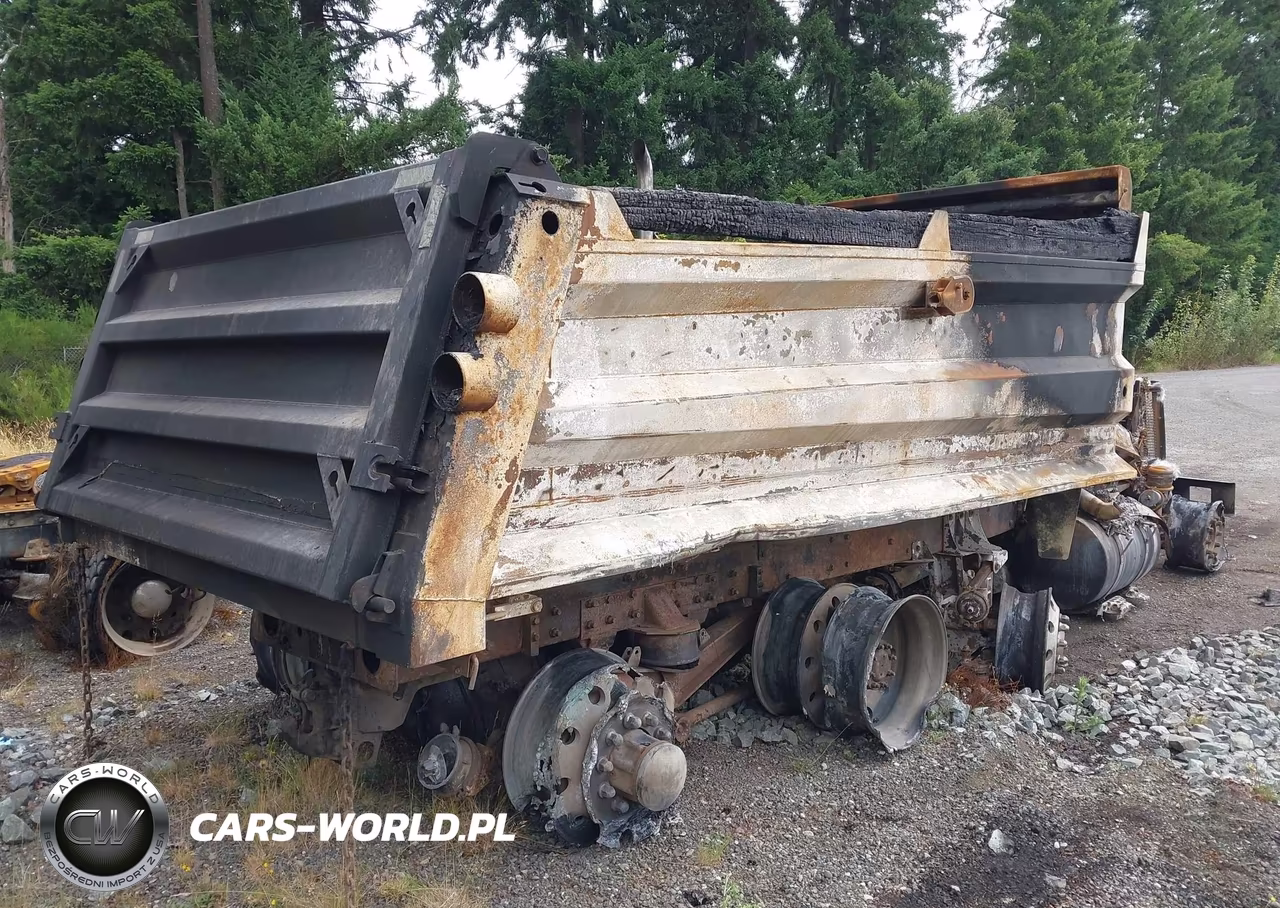 2004 Kenworth Construction T800 VIN:1NKDXBEX44R058370 - 4