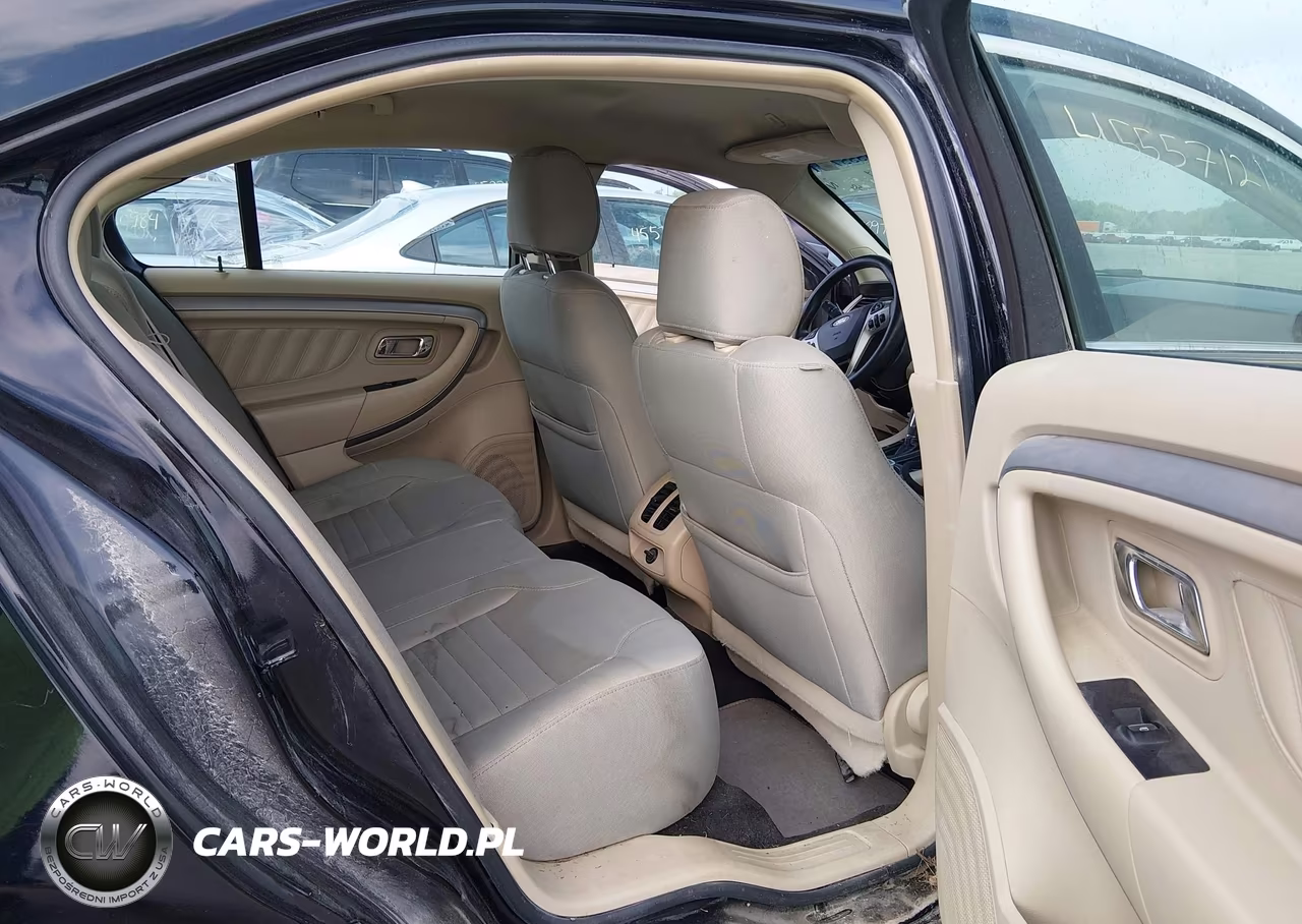 2018 Ford Taurus Se VIN:1FAHP2D87JG120161 - 8