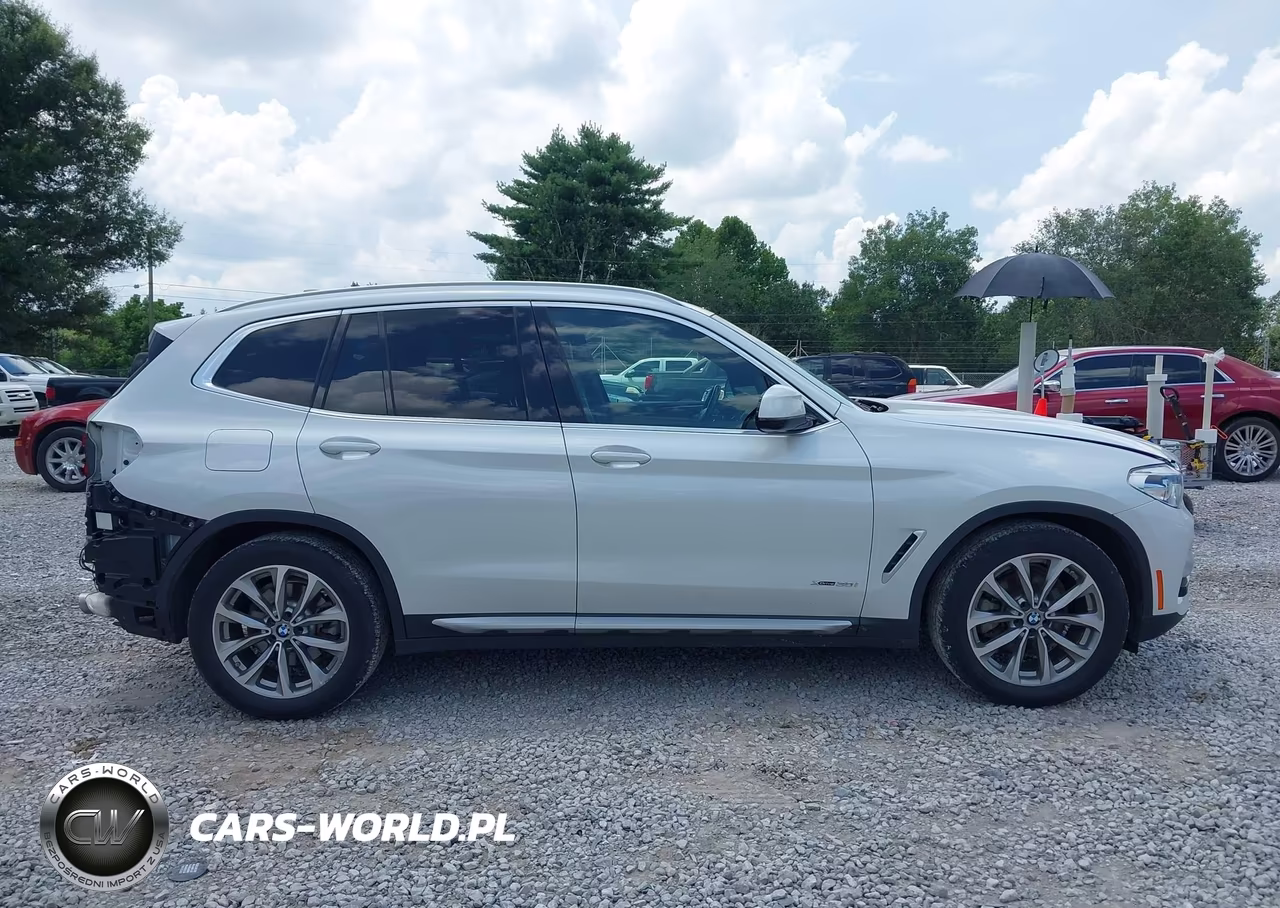 2018 BMW X3 xDrive30I VIN:5UXTR9C50JLC69518 - 13