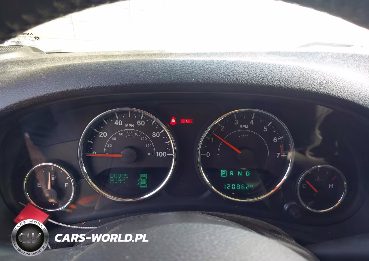 2016 Jeep Wrangler Unlimited Black Bear VIN:1C4BJWDG9GL143165 - 7