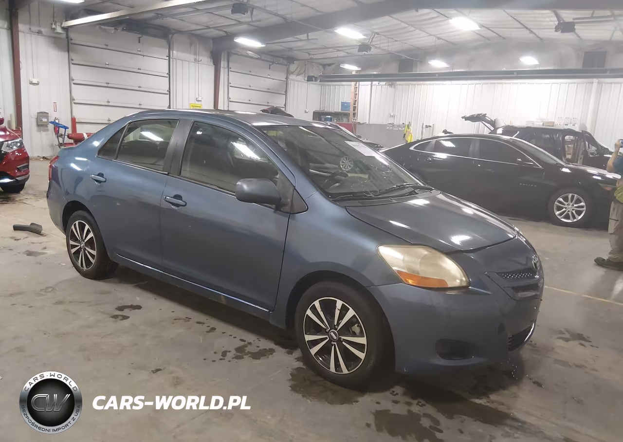2008 Toyota Yaris – zdjęcie 1 z 16