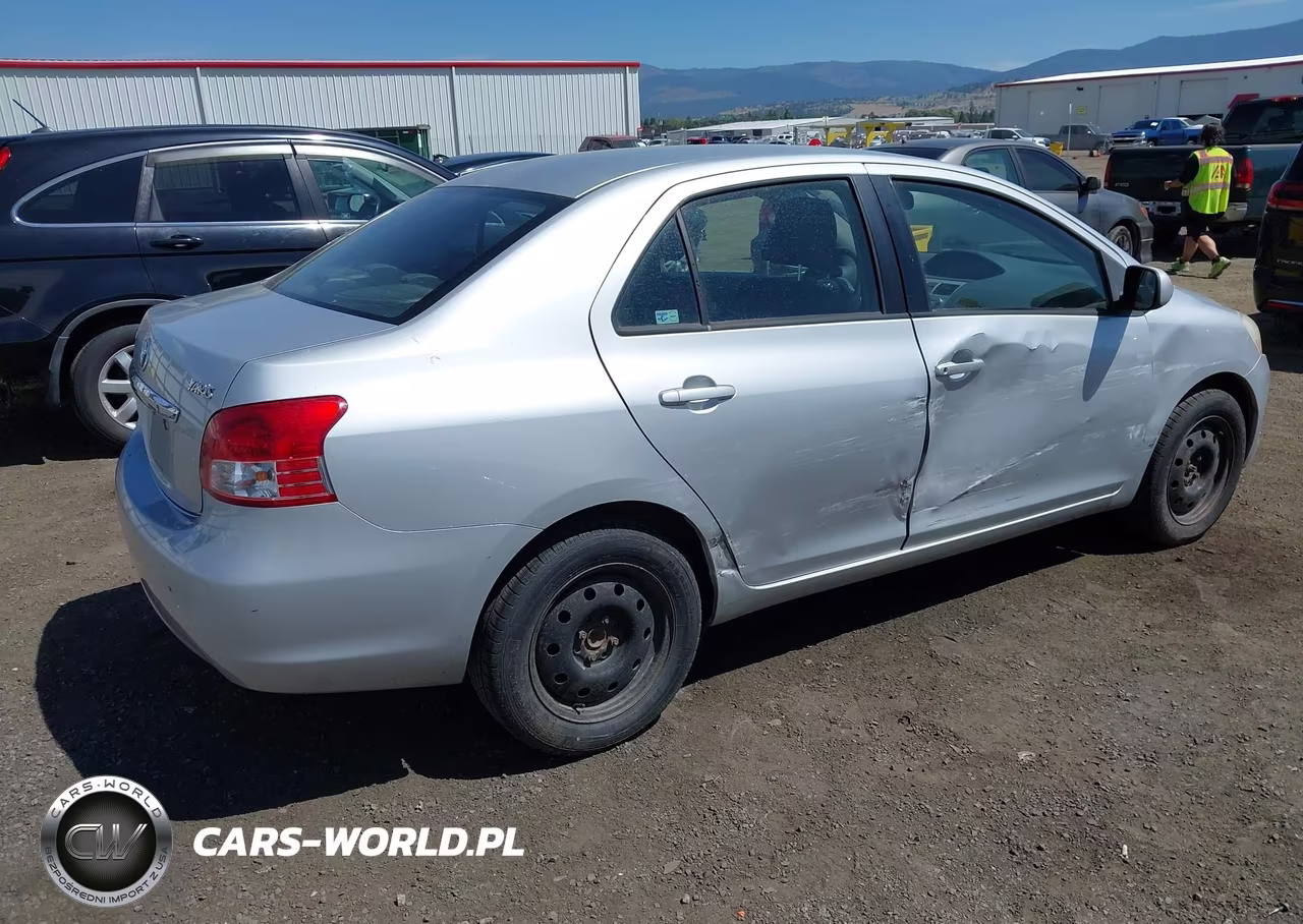 2007 Toyota Yaris VIN:JTDBT903871015123 - 4