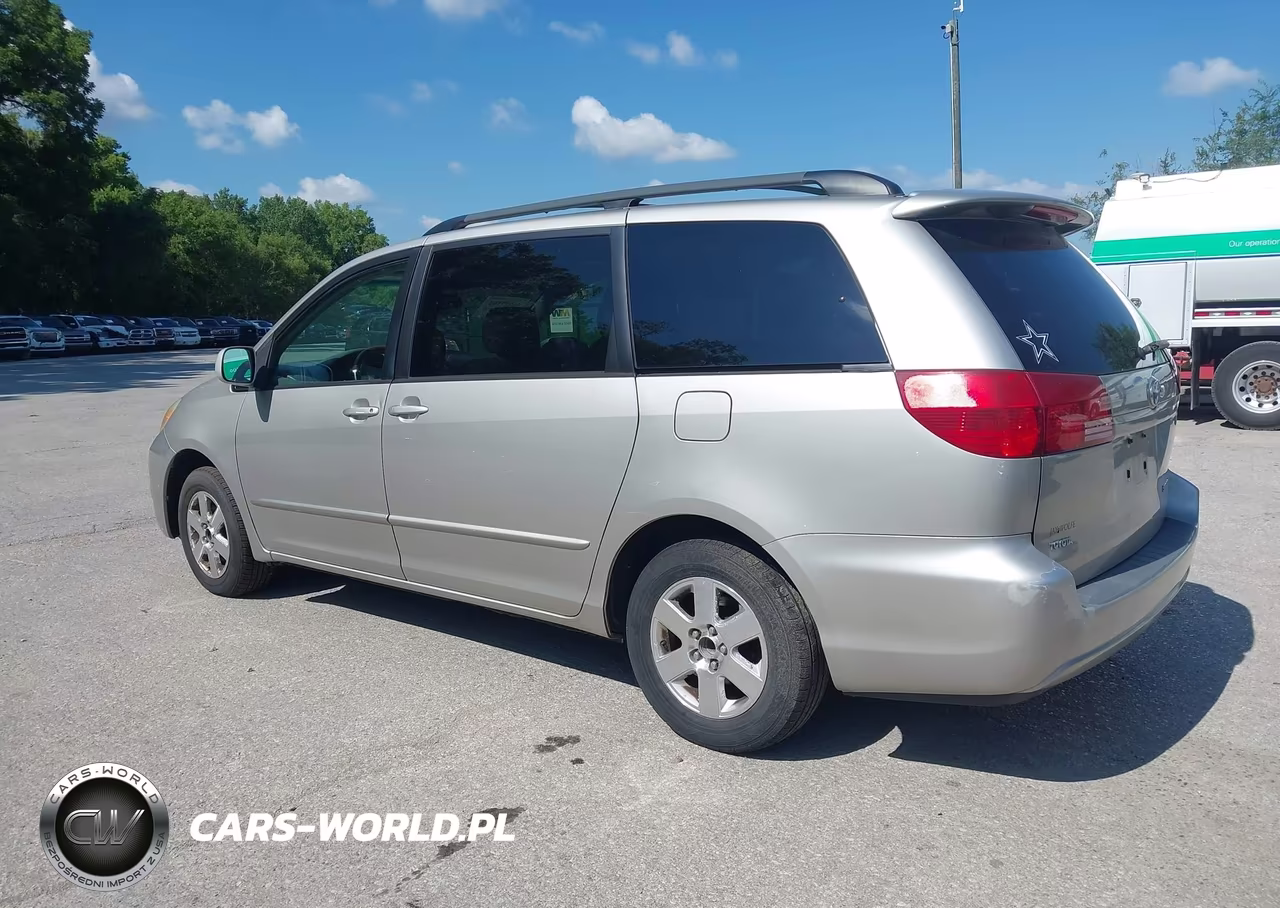 2004 Toyota Sienna Xle VIN:5TDZA22CX4S152071 - 3