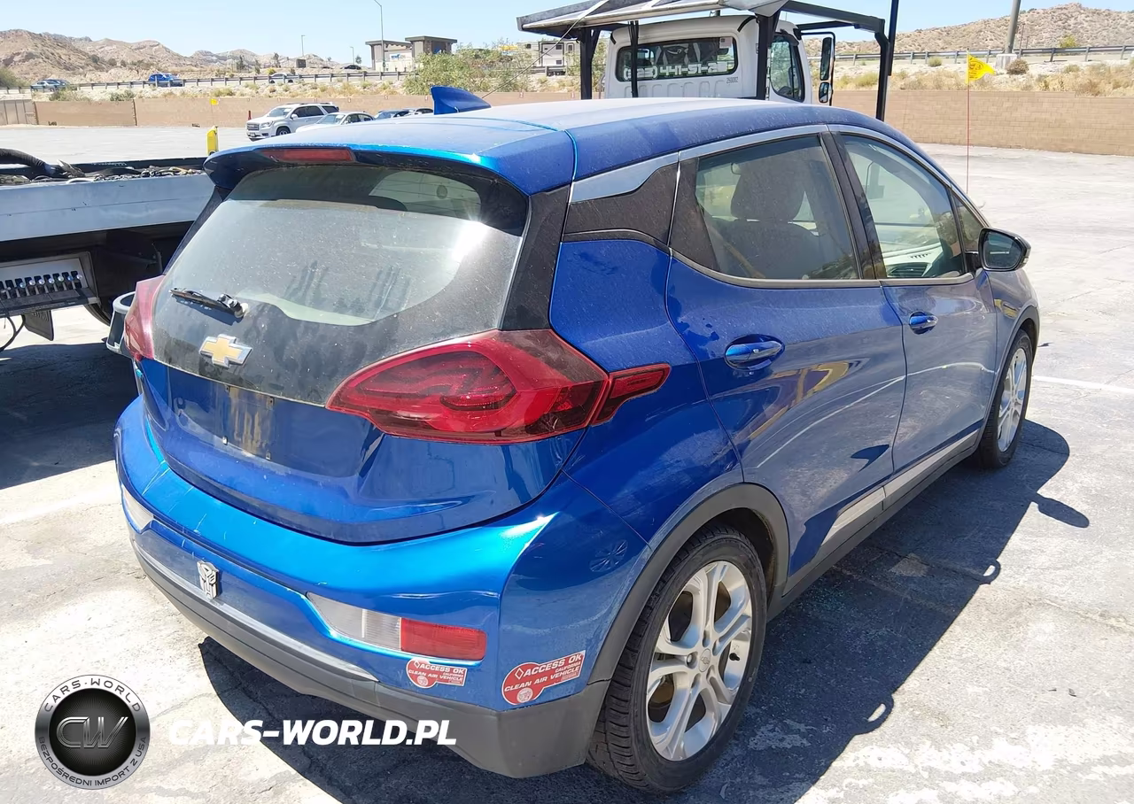 2019 Chevrolet Bolt Ev Lt VIN:1G1FY6S04K4105860 - 4
