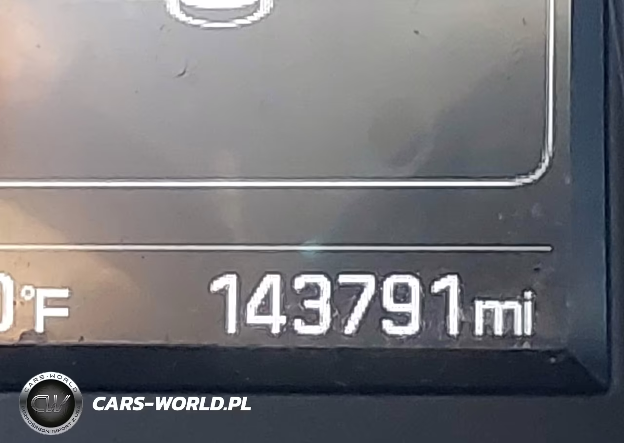2018 Hyundai Santa Fe Sport 2.4L VIN:5XYZT3LB9JG567896 - 15
