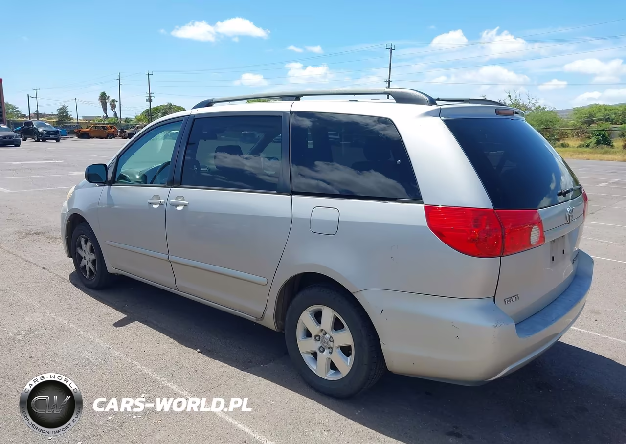 2006 Toyota Sienna Le VIN:5TDZA23C86S442424 - 3