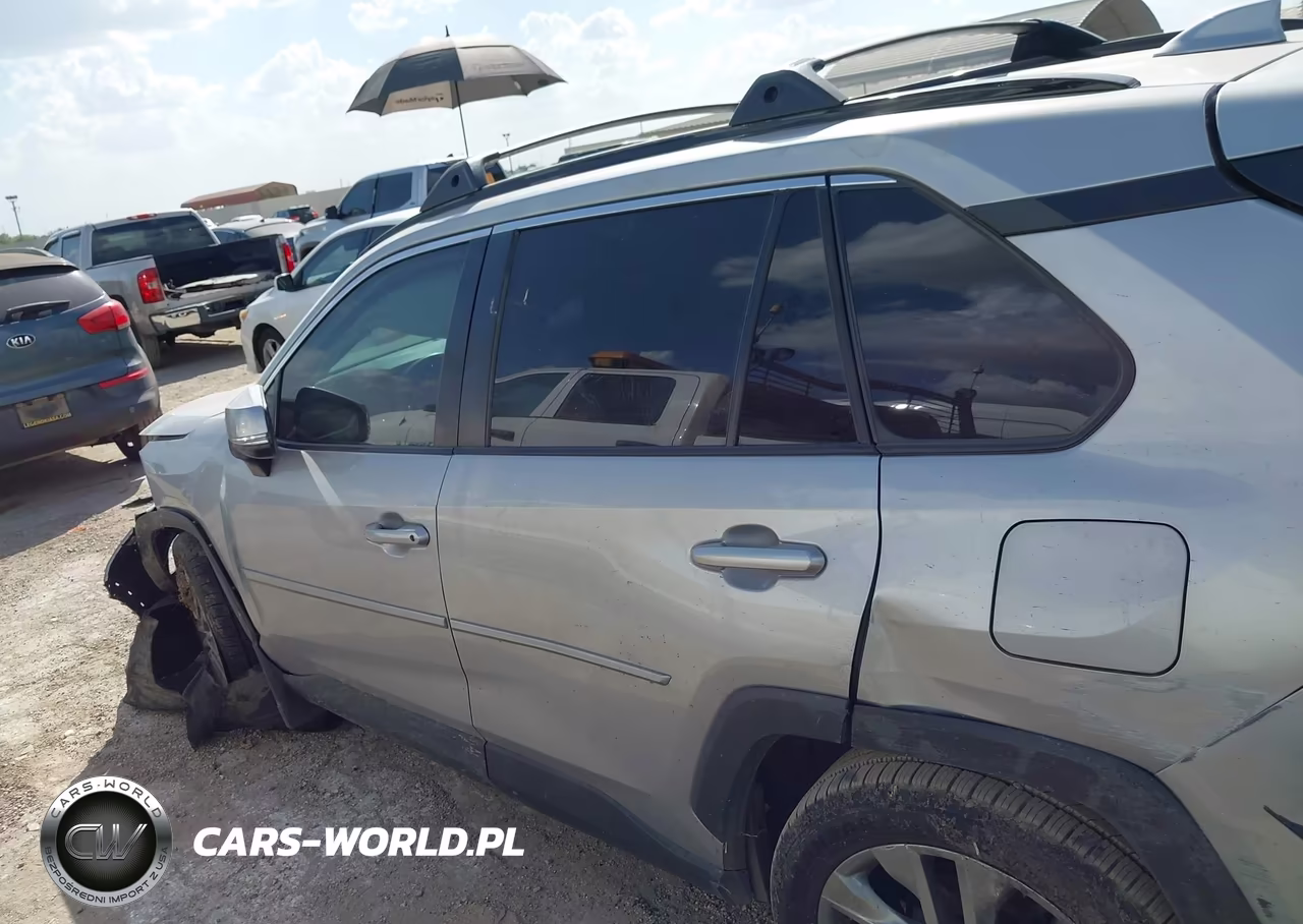 2020 Toyota Rav4 Xle Premium VIN:2T3C1RFV0LW096648 - 14
