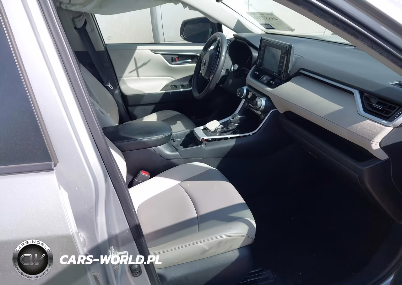 2020 Toyota Rav4 Xle Premium VIN:2T3C1RFV0LW096648 - 5