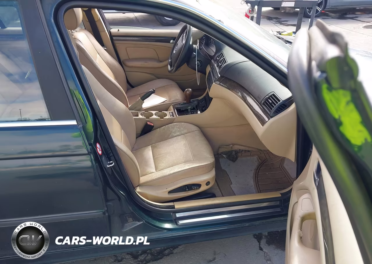 2002 BMW 3 Series 330I VIN:WBAEV53472KM15209 - 5