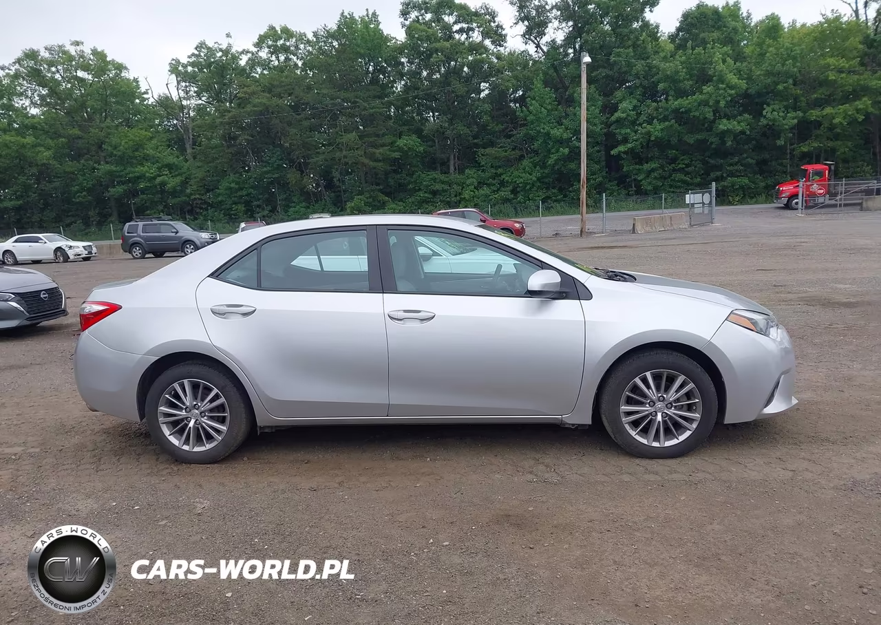 2015 Toyota Corolla Le Plus VIN:2T1BURHE9FC338271 - 13