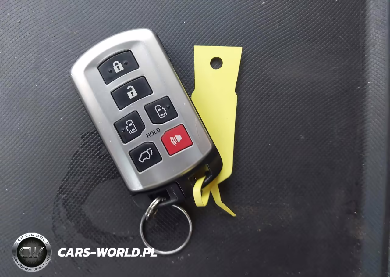 2015 Toyota Sienna Xle 8 Passenger VIN:5TDYK3DC4FS599168 - 11