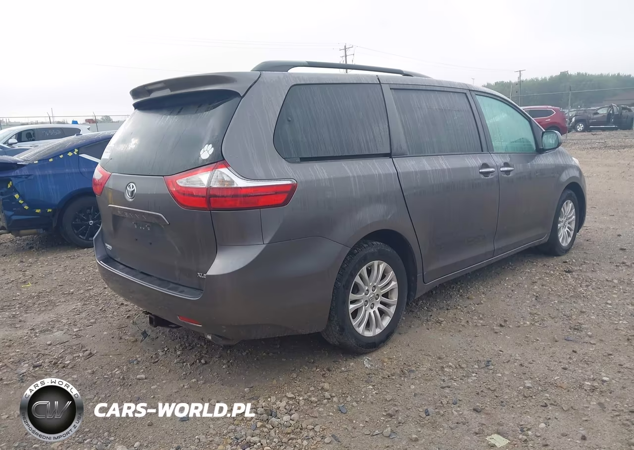 2015 Toyota Sienna Xle 8 Passenger VIN:5TDYK3DC4FS599168 - 4