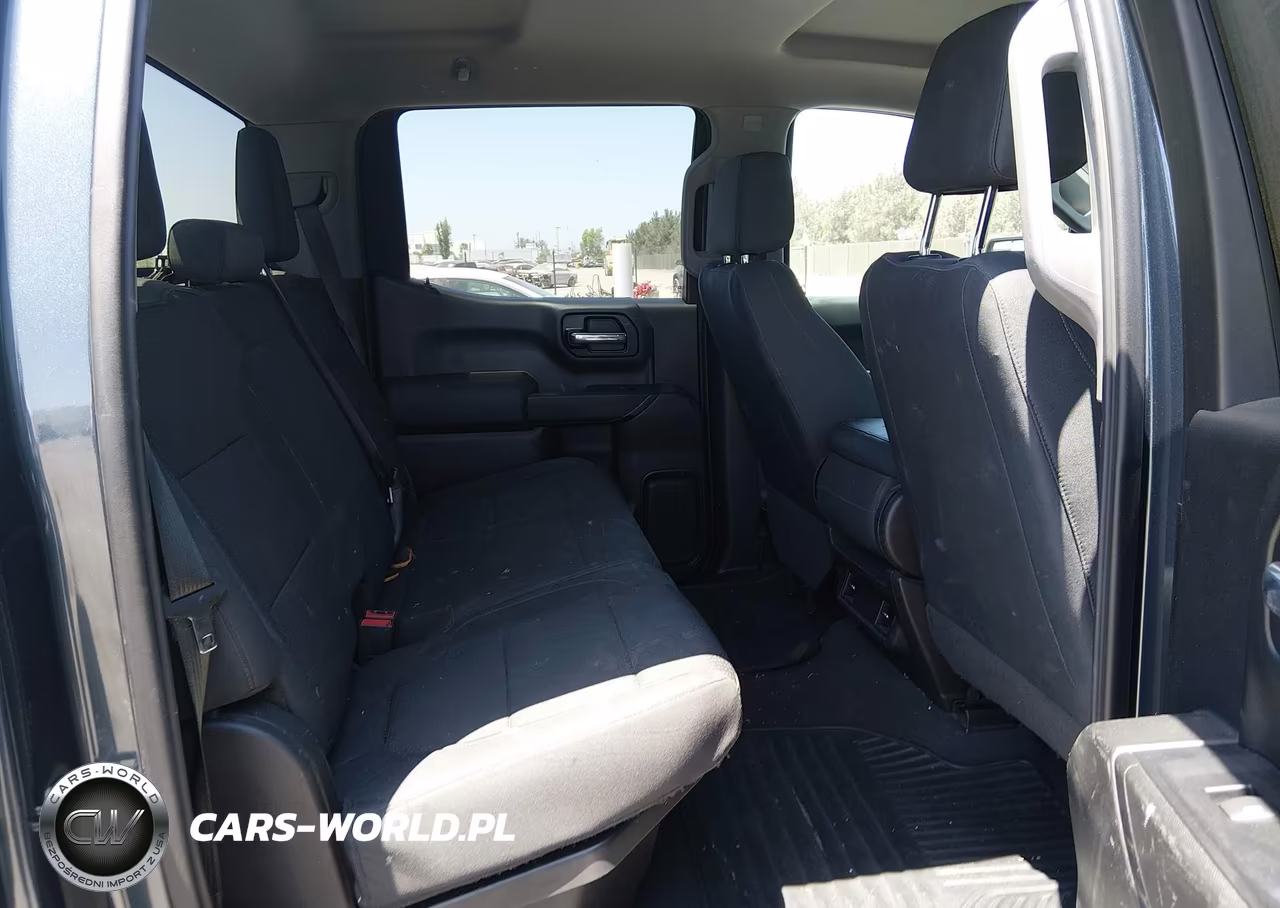 2019 Chevrolet Silverado 1500 Custom Trail Boss VIN:1GCPYCEF5KZ380697 - 8