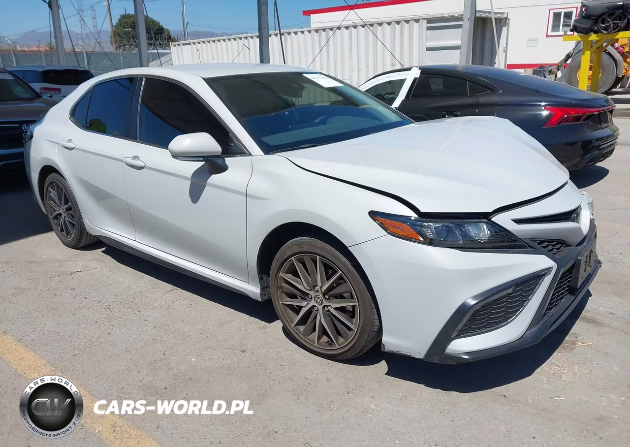 2024 Toyota Camry Se – zdjęcie 1 z 16
