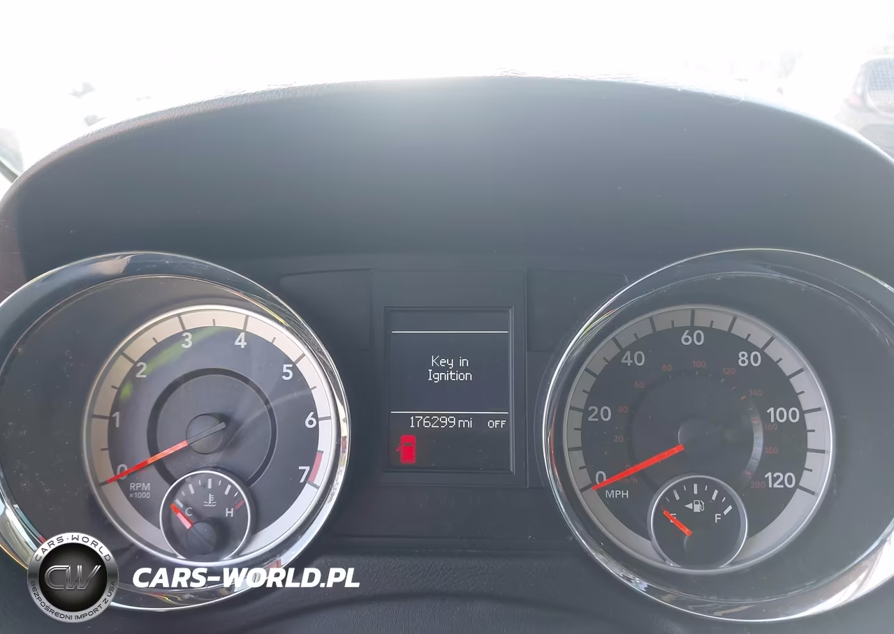 2011 Dodge Grand Caravan Crew VIN:2D4RN5DG1BR689703 - 7