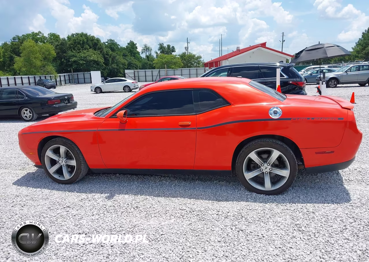 2017 Dodge Challenger Sxt VIN:2C3CDZAGXHH540825 - 14