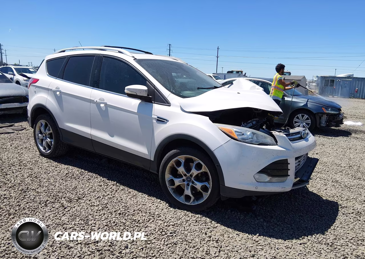 2013 Ford Escape Titanium – zdjęcie 1 z 17