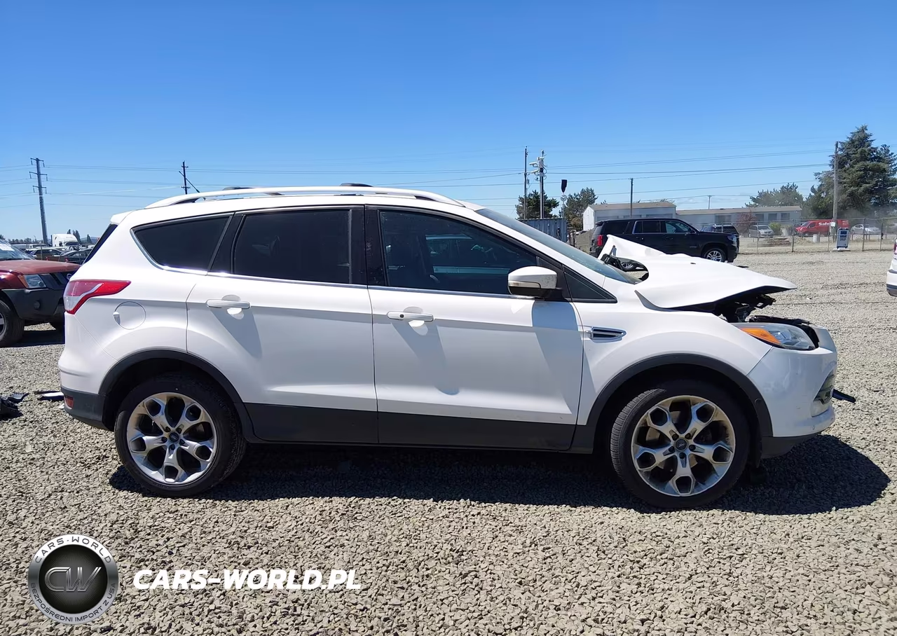 2013 Ford Escape Titanium VIN:1FMCU9J93DUC16521 - 14