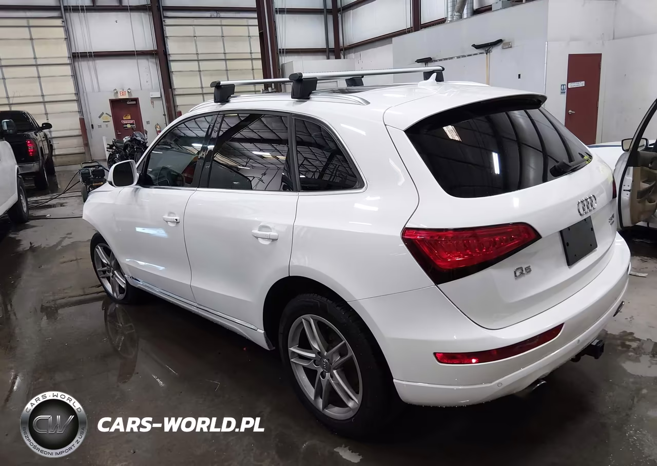 2014 Audi Q5 2.0T Premium VIN:WA1LFAFP5EA075410 - 3