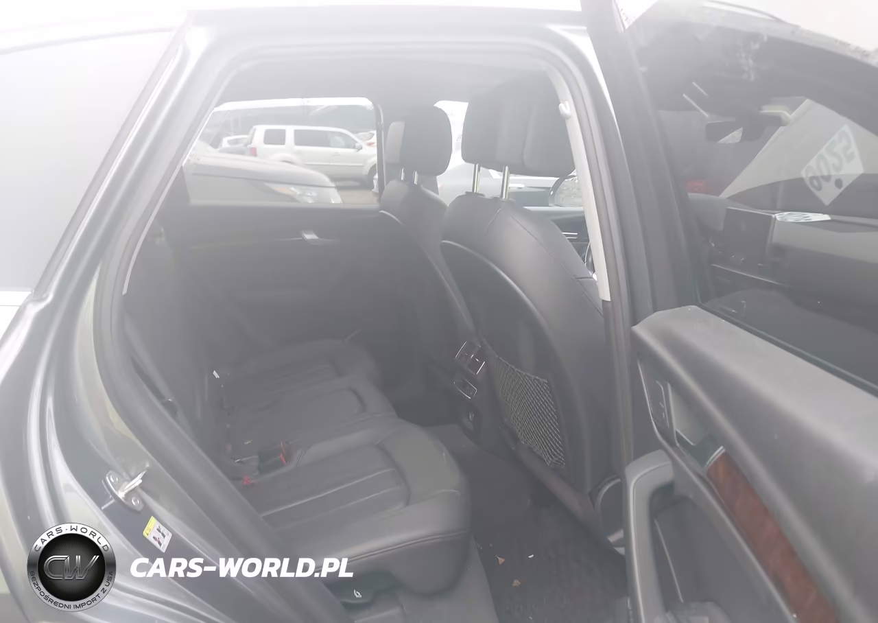 2018 Audi Q5 2.0T Premium-2.0T Tech Premium VIN:WA1BNAFY5J2088556 - 8